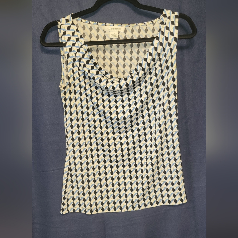 Liz Claiborne Black and Cream Fitted Graphic Tank Top